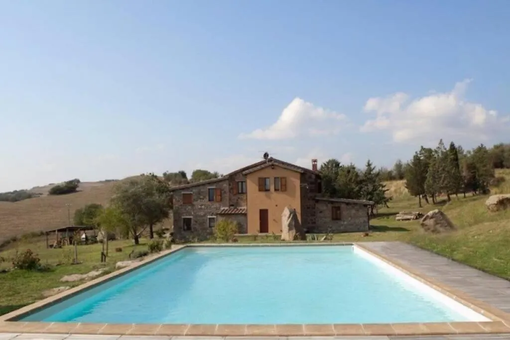 Villa Casale meraviglioso Val d'Orcia con piscina Radicofani Italia